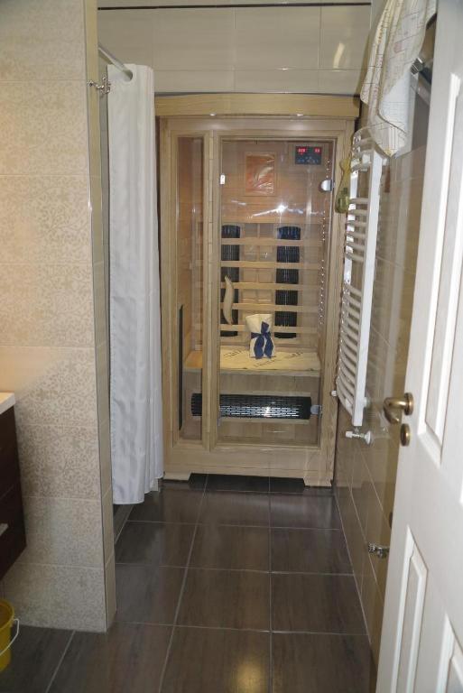 Belvarosi Studio Apartman Győr Exteriör bild